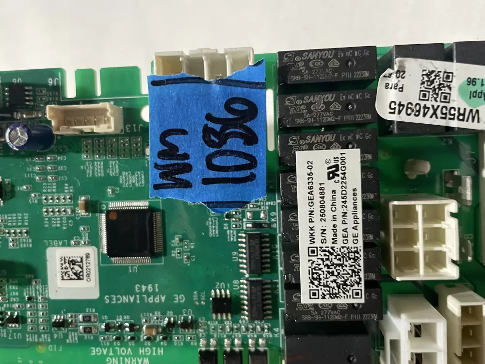 GE Wr55x40445 Refrigerator Control Board AZ192410 | Wm1036