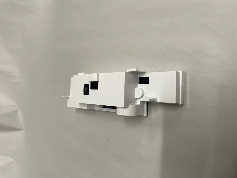 Frigidaire 241739703 Refrigerator Control Board AZ212630 | Wm1227
