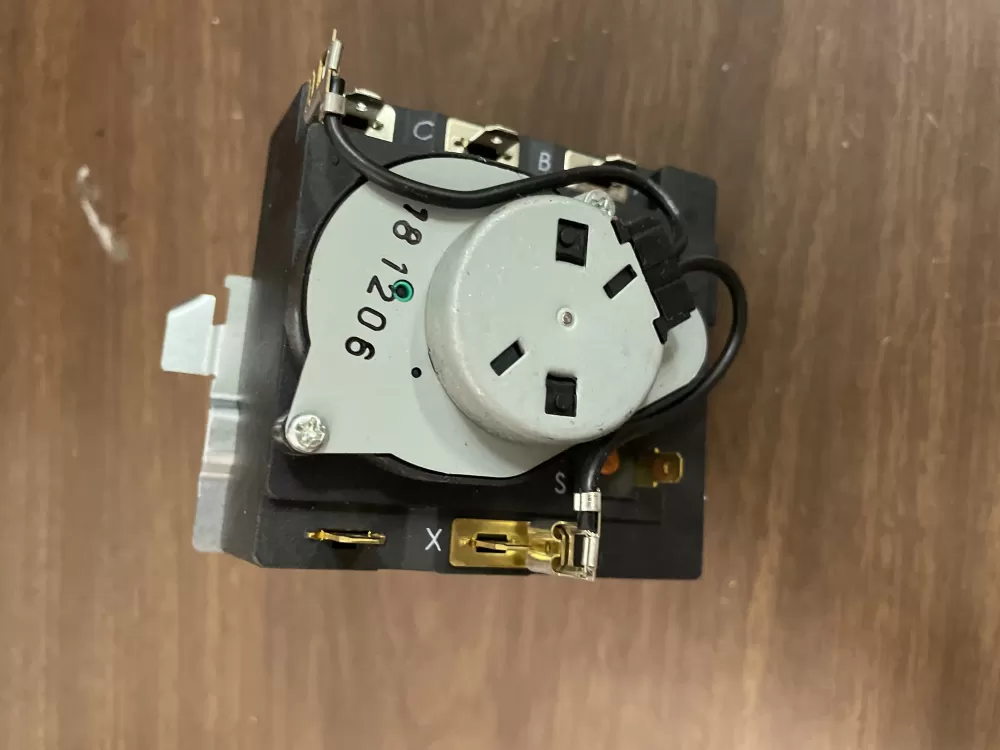 Hotpoint General Electric WE4M364 WE4M533 PS8690648 Dryer Timer AZ37583 | KM147