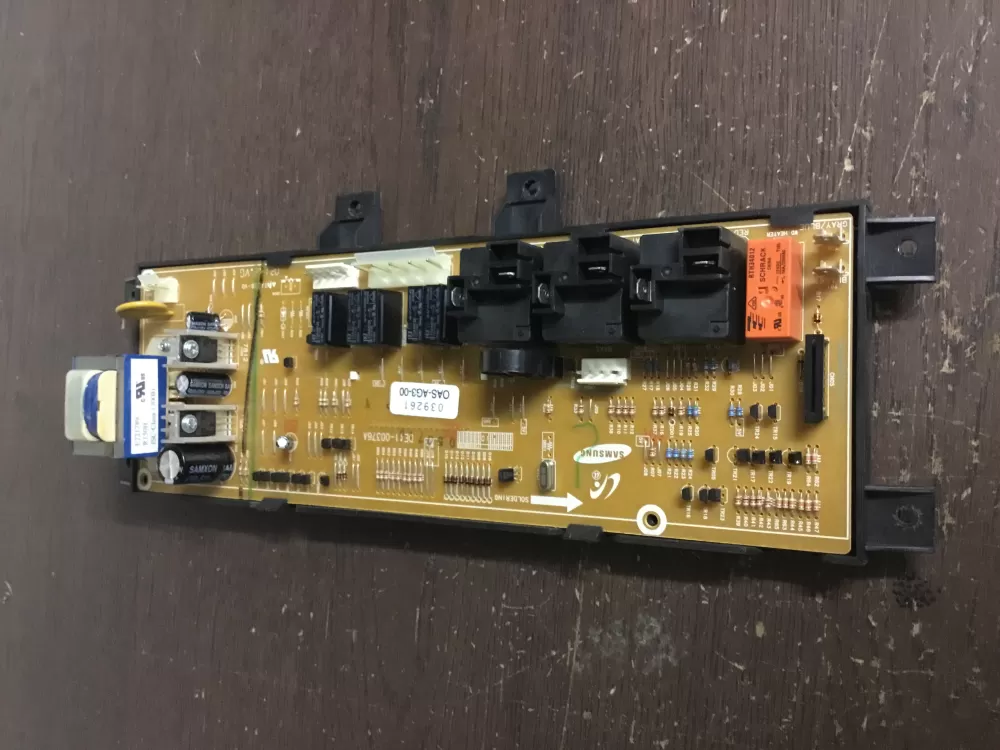 Samsung DE26 00146A Oven Control Board AZ24351 | NR4
