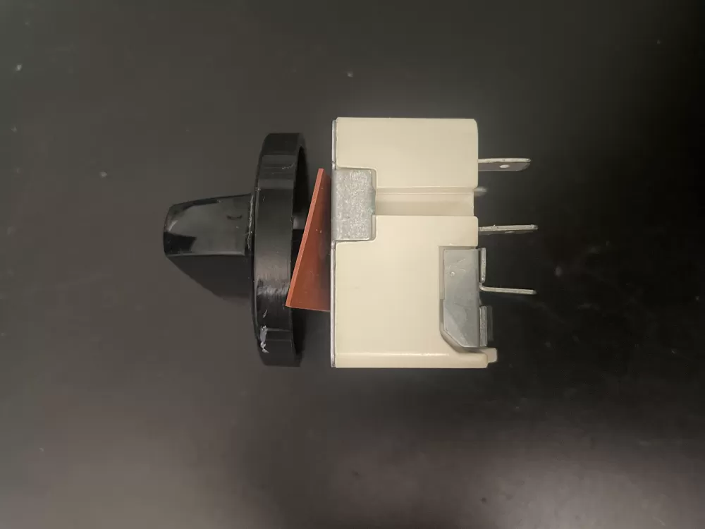 Whirlpool Range 7403P373-60 Switch AZ97698 | KM1306