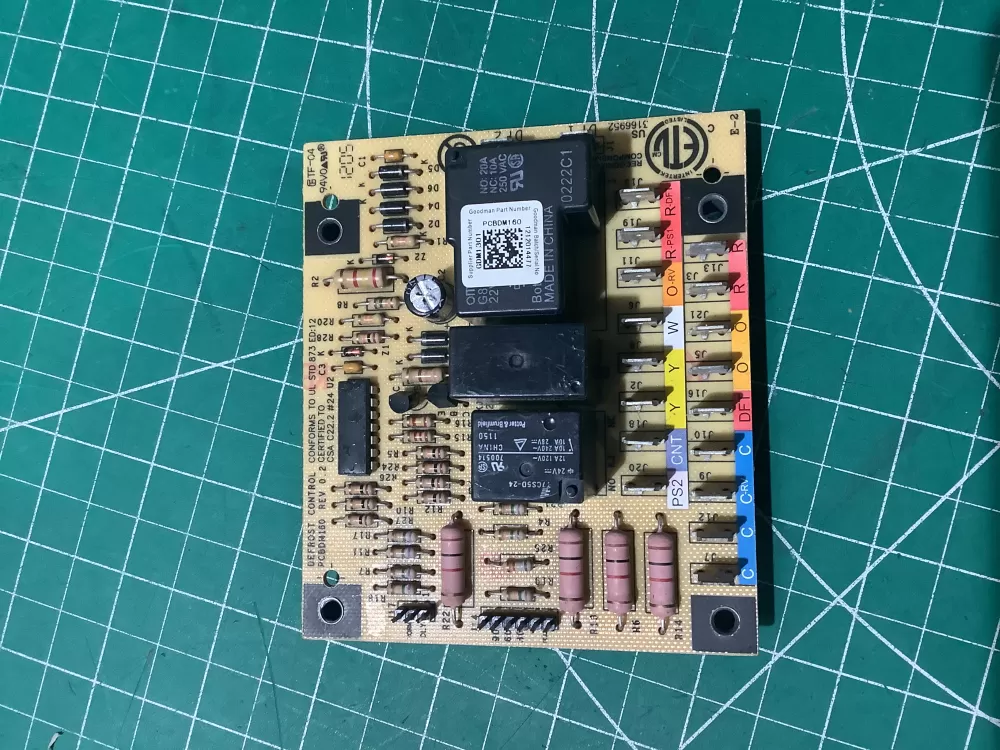 Goodman Pcbdm160 Defrost Control Board AZ195626 | AR1218