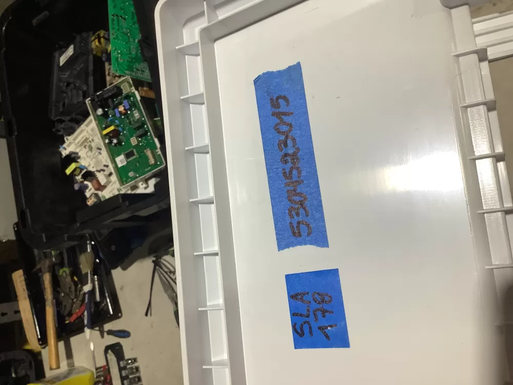 Frigidaire 5304523015 Refrigerator Drawer AZ113549 | SL178