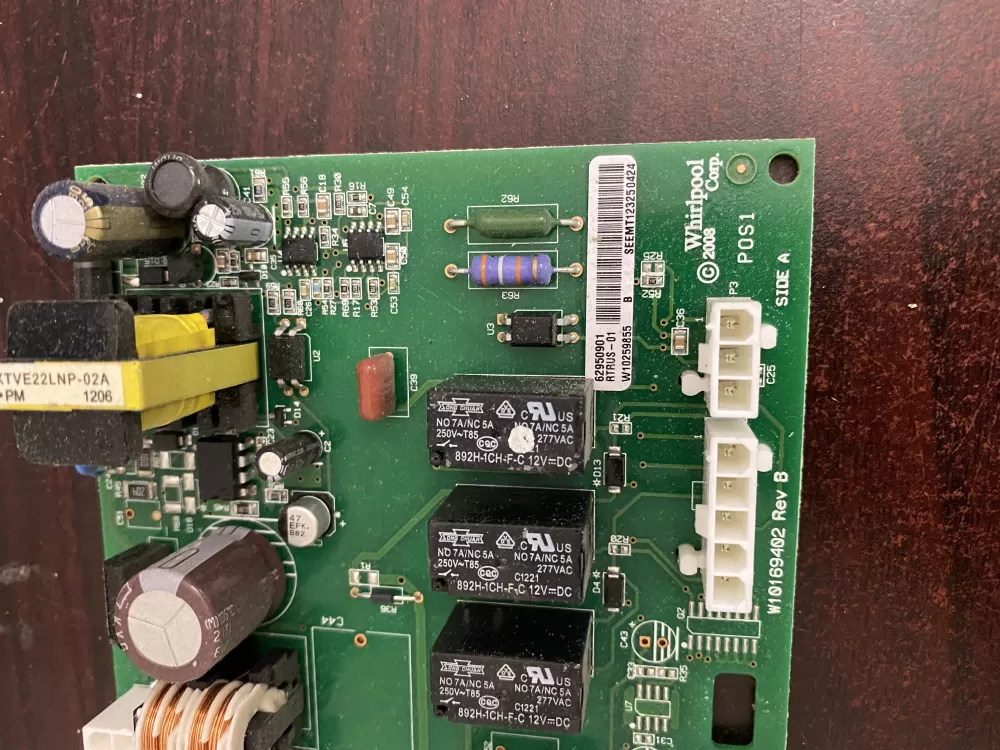 Whirlpool Maytag W10259855 W10156840 Refrigerator Control Board AZ36879 | BK385