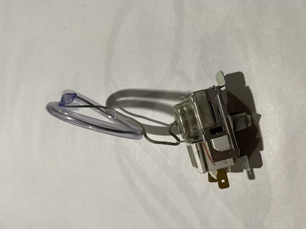Hotpoint WR09X10042 Refrigerator Thermostat Cold Control AZ183952 | BK128