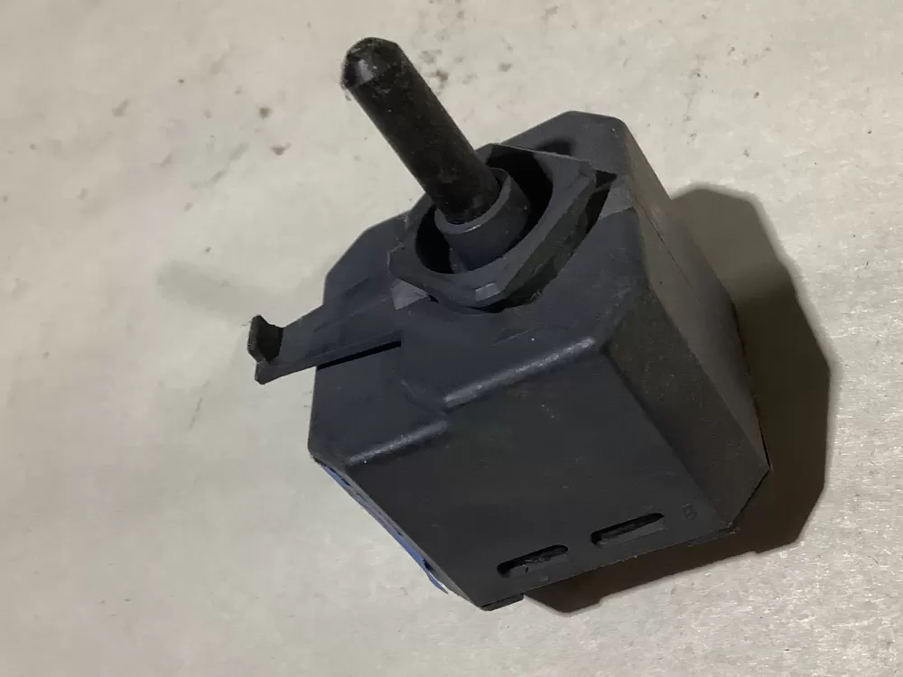 Whirlpool 3398093 WP3398093 Dryer WP Switch AZ108473 | Sl131