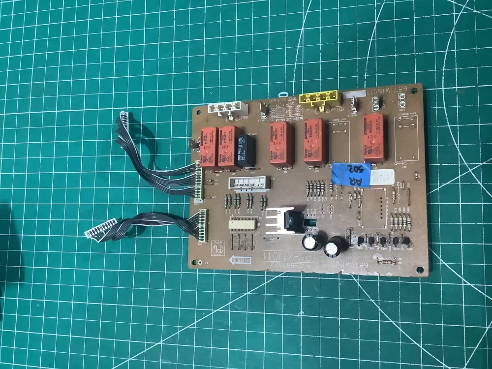 LG 6870W1N011A Range Oven Control Board Used AZ187961 | AR502