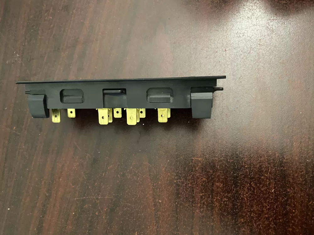 Whirlpool Maytag 2198621 Refrigerator Control Board Dispenser AZ91452 | BK1135