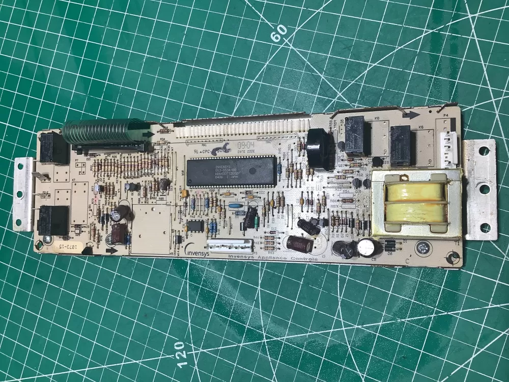Whirlpool 8524251 100 01073 15 Range Control Board AZ183181 | ARV797