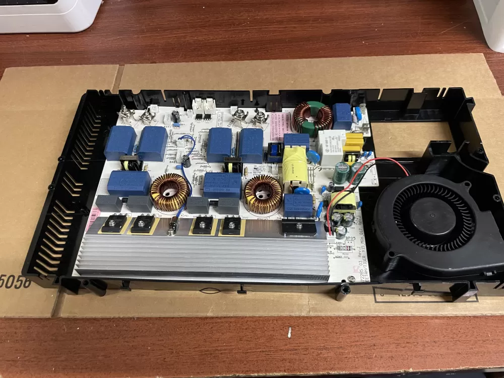 Frigidaire 357266097 Cooktop Control Board Generator Circuit AZ98863 | Wmv634