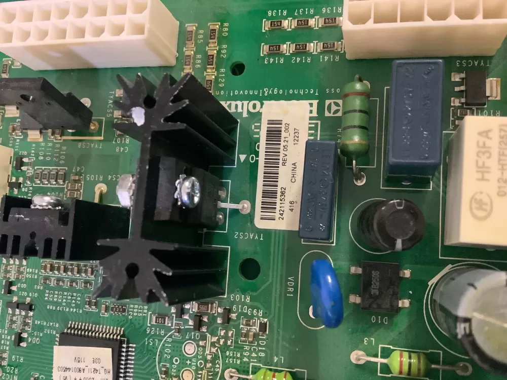 Frigidaire 242115362 Refrigerator Main Board AZ203258 | NR2798