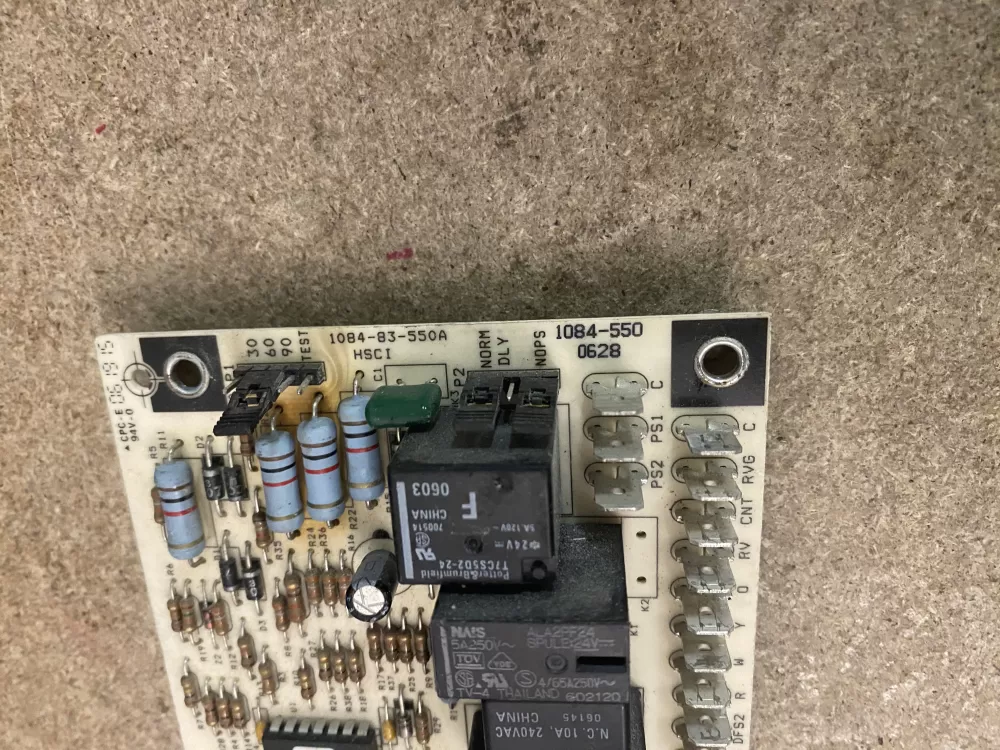 R46257-001 46257-001 LENNOX Defrost Control   AZ73841 | BK1573