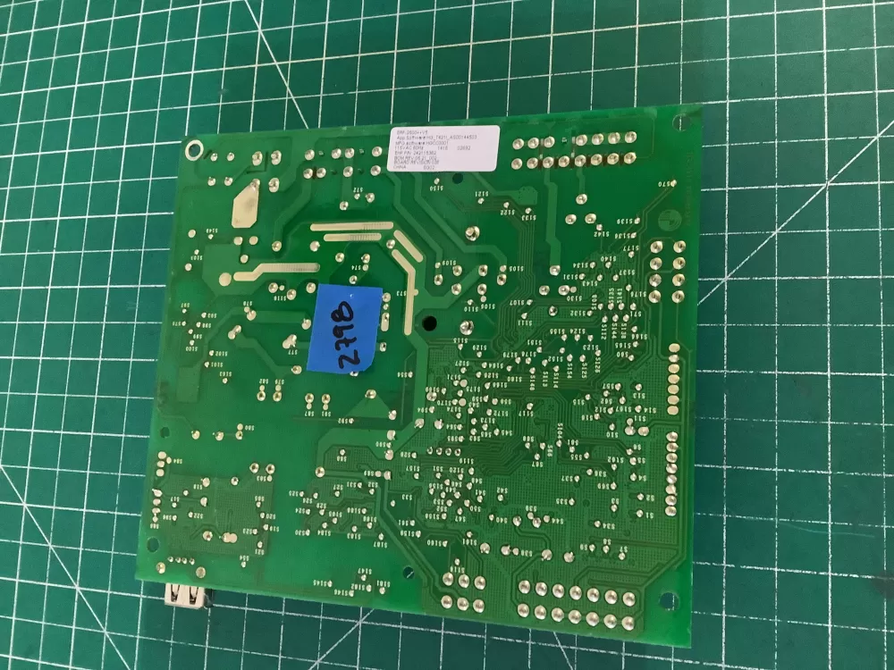 Frigidaire 242115362 Refrigerator Main Board AZ203258 | NR2798