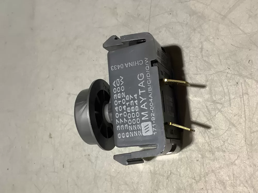 Maytag 33001861 Dryer 3300181 Start Switch AZ127741 | Sl206