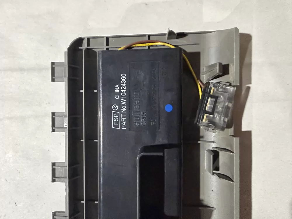 Whirlpool W10424360 Refrigerator Ice & Water Control Assembly AZ220854 | KM1211