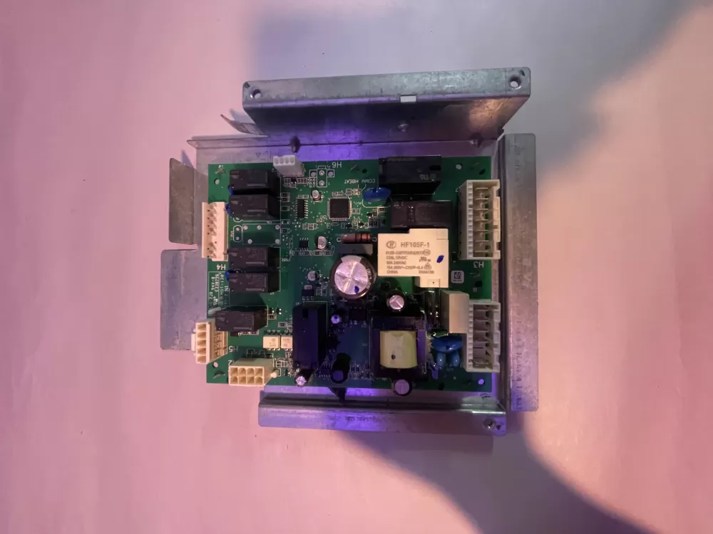 Speed Queen 7718004400 Washer Control Board Output Assembly