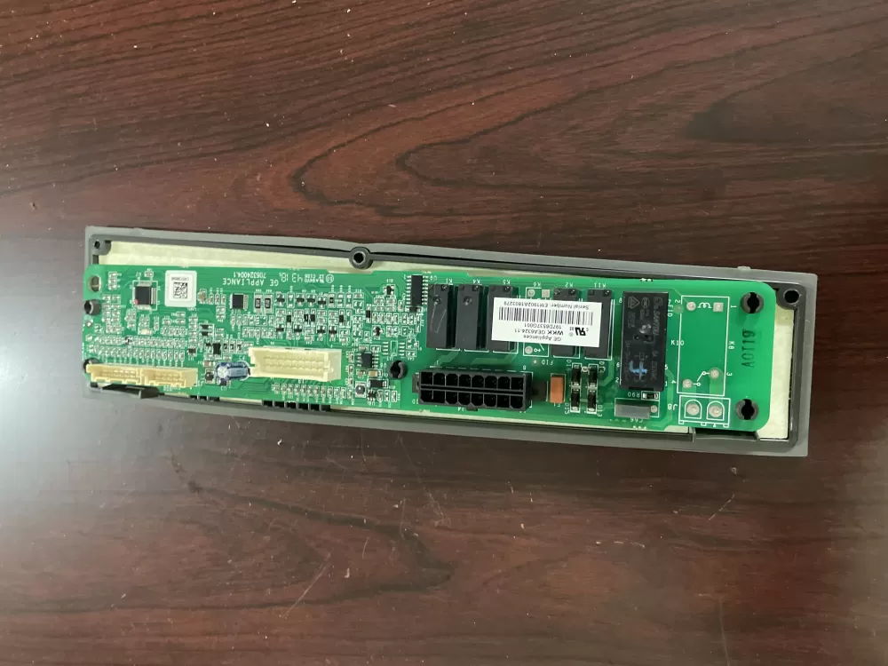 GE 197d8537g001 Refrigerator Control Board AZ64654 | KM2093