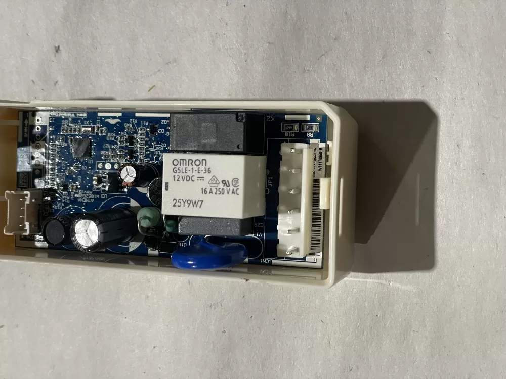 Whirlpool W11176858 B Refrigerator Control Board AZ196459 | KM541