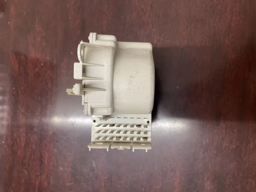 Whirlpool 3951702E Washer Timer Used
