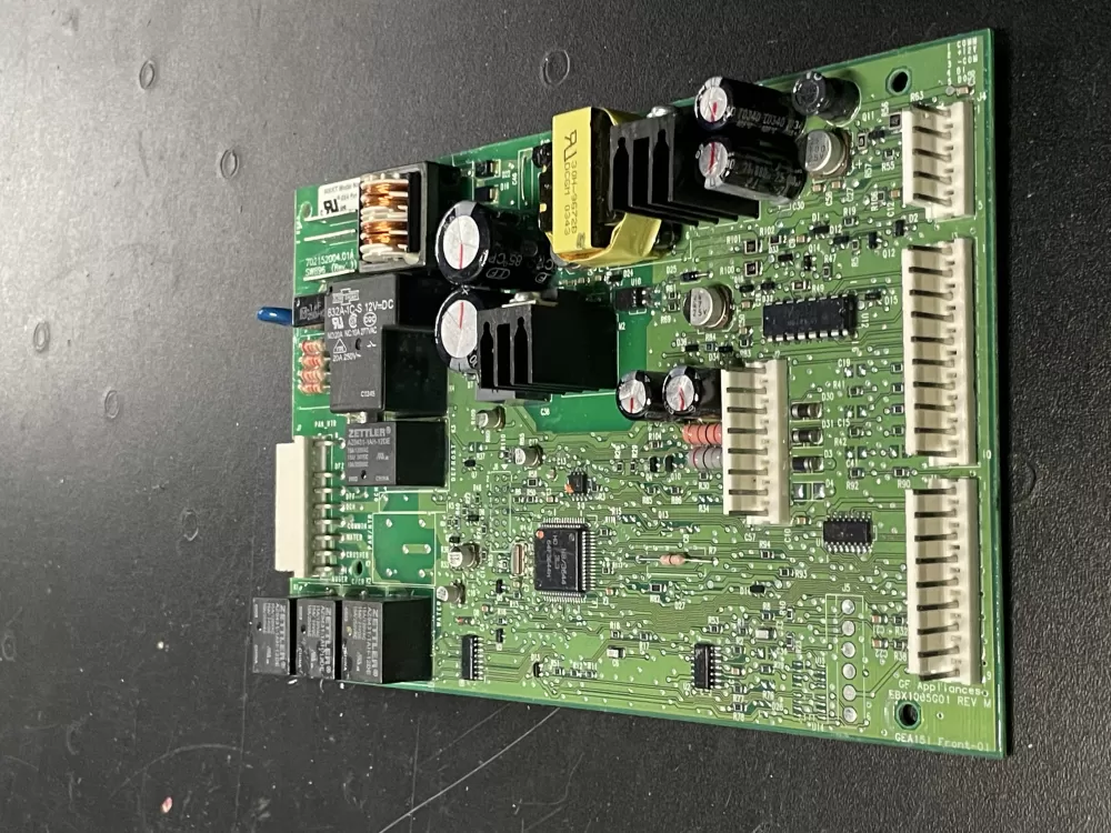 GE 200D2260G011 Refrigerator Main Control Board