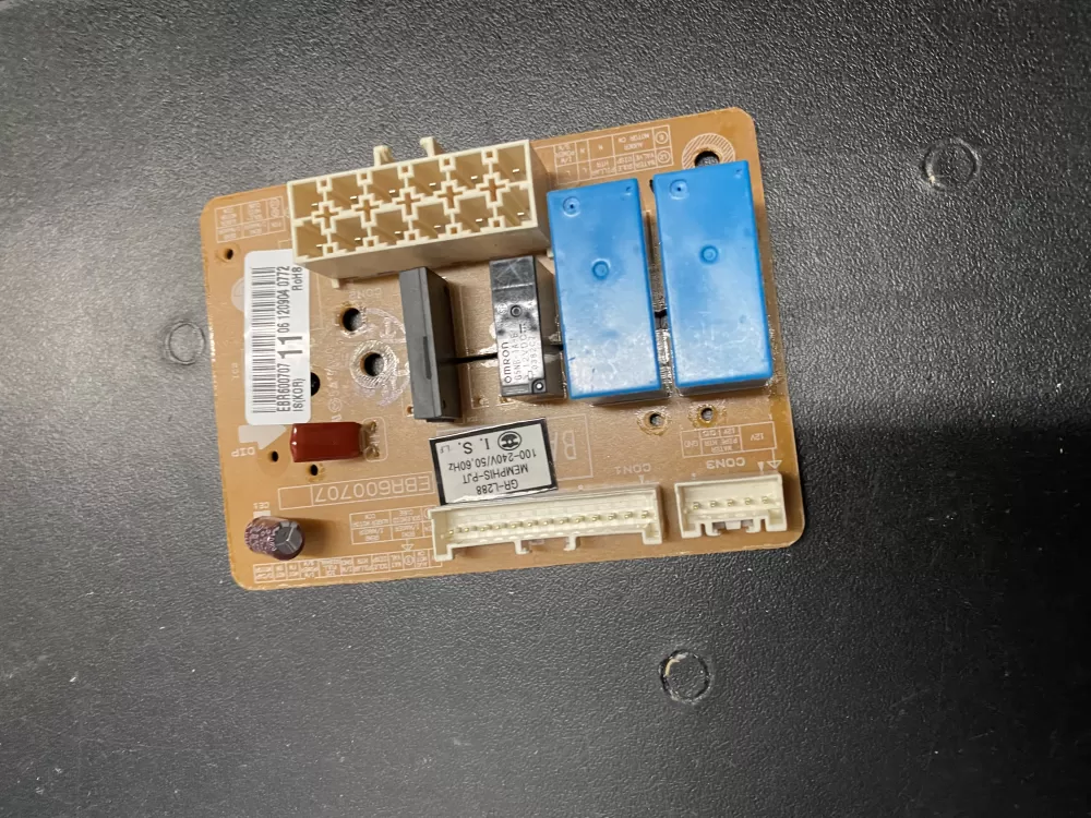 LG EBR60070711 Refrigerator Control Board AZ7520 | BK1258