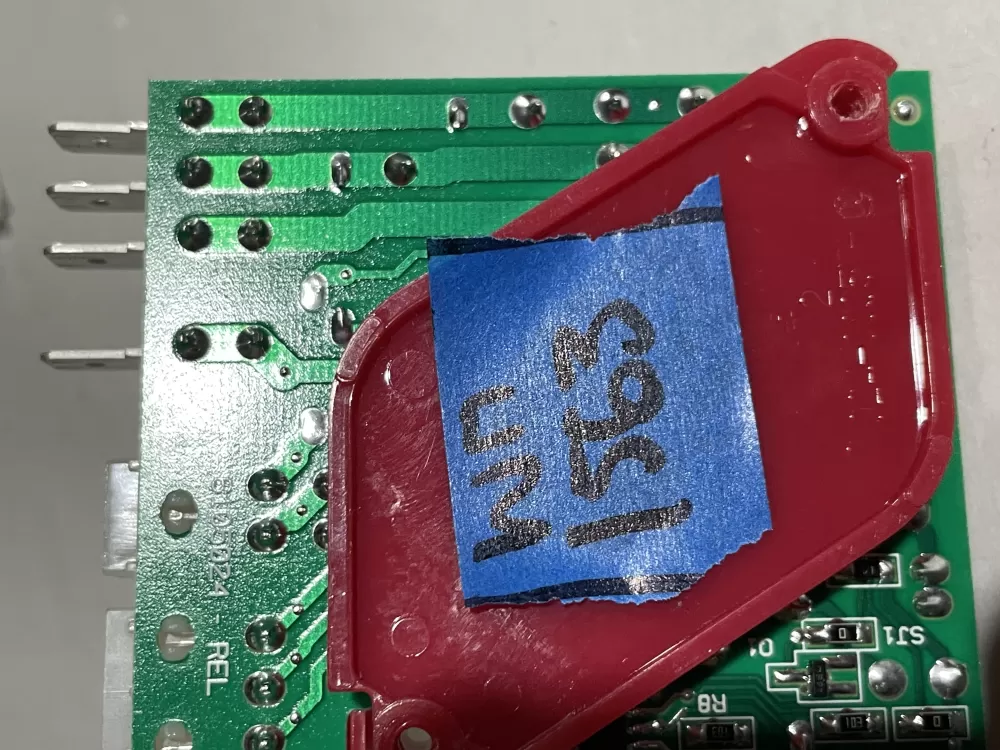 Whirlpool W10366605 2304069 Refrigerator Defrost Control Board AZ188872 | Wm1563