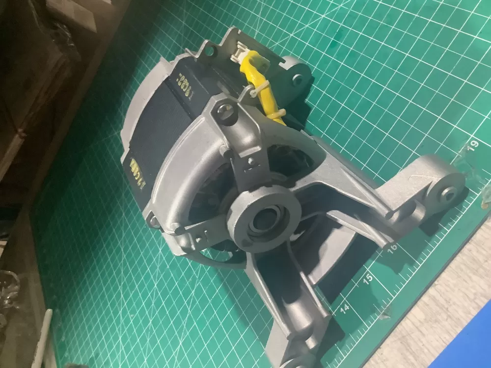 Electrolux Frigidaire A04016701 Washer Motor AZ143024 | SL279
