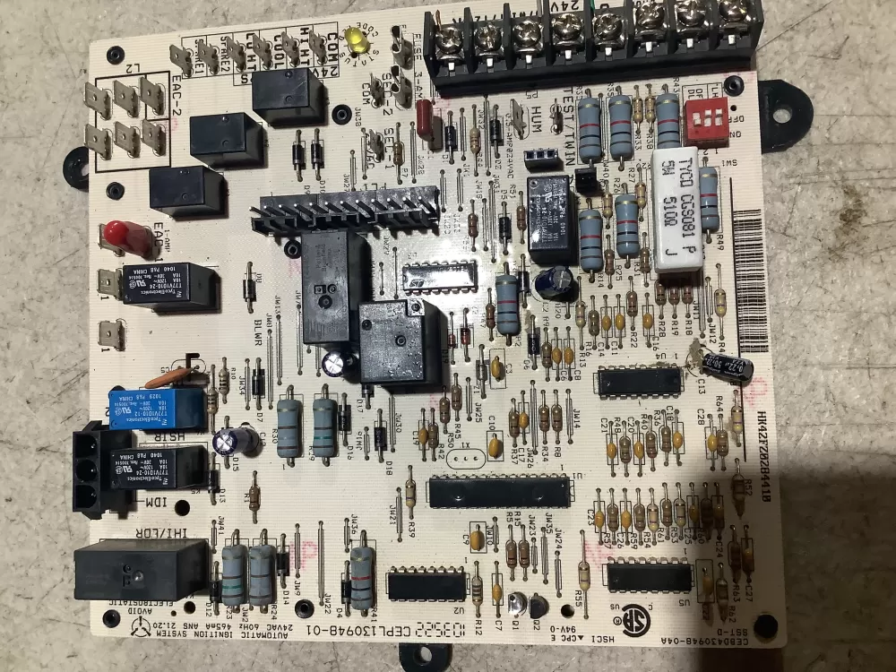 Carrier  Bryant CEPL130948-01 Furnace Control Board Circuit