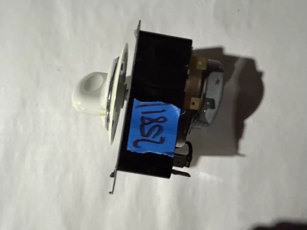GE 572D520P011 WE4M247 Dryer Timer AZ211761 | KM2581