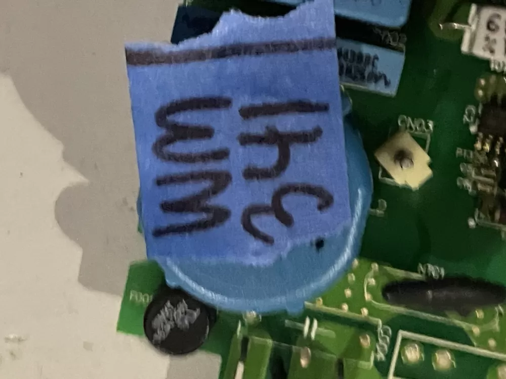 GE Refrigerator 219323010 Main Control Board AZ33046 | Wm341