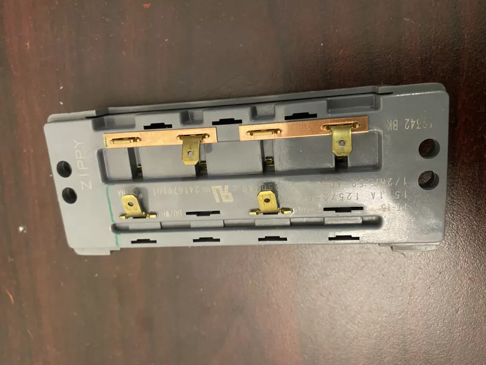 Frigidaire Kenmore Westinghouse Refrigerator Dispenser Switch AZ39675 | BK564