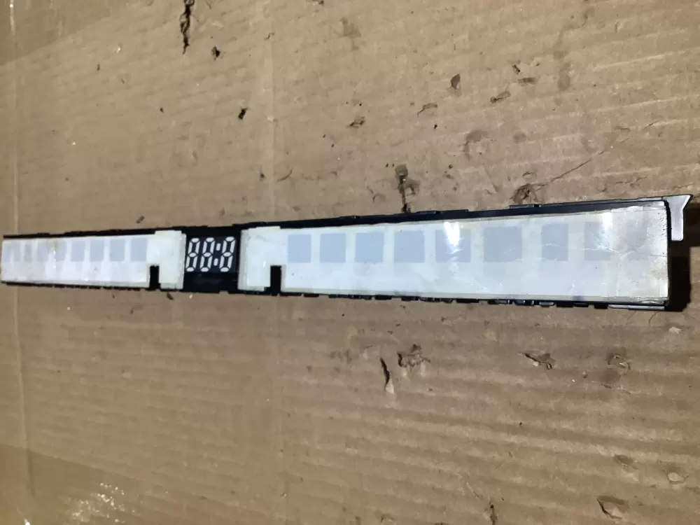 Display Power Control Board Assembly EBR85054313 / AP7207611 AZ118471 | V689