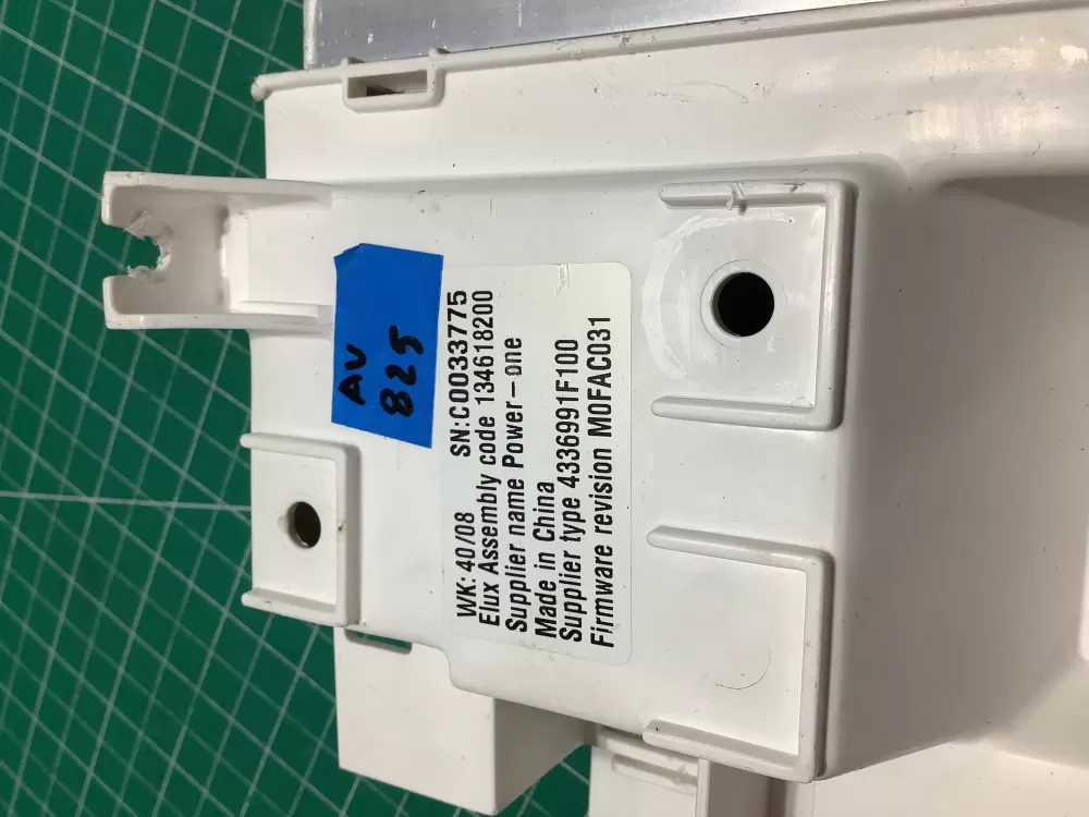 Frigidaire 134618200 5304504715 Washer Control Board AZ186475 | AV825