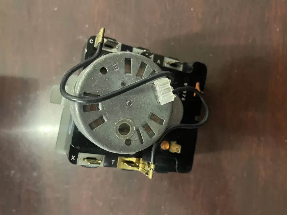 GE 572D520P033 WE4M334 Dryer Timer AZ32757 | KM52