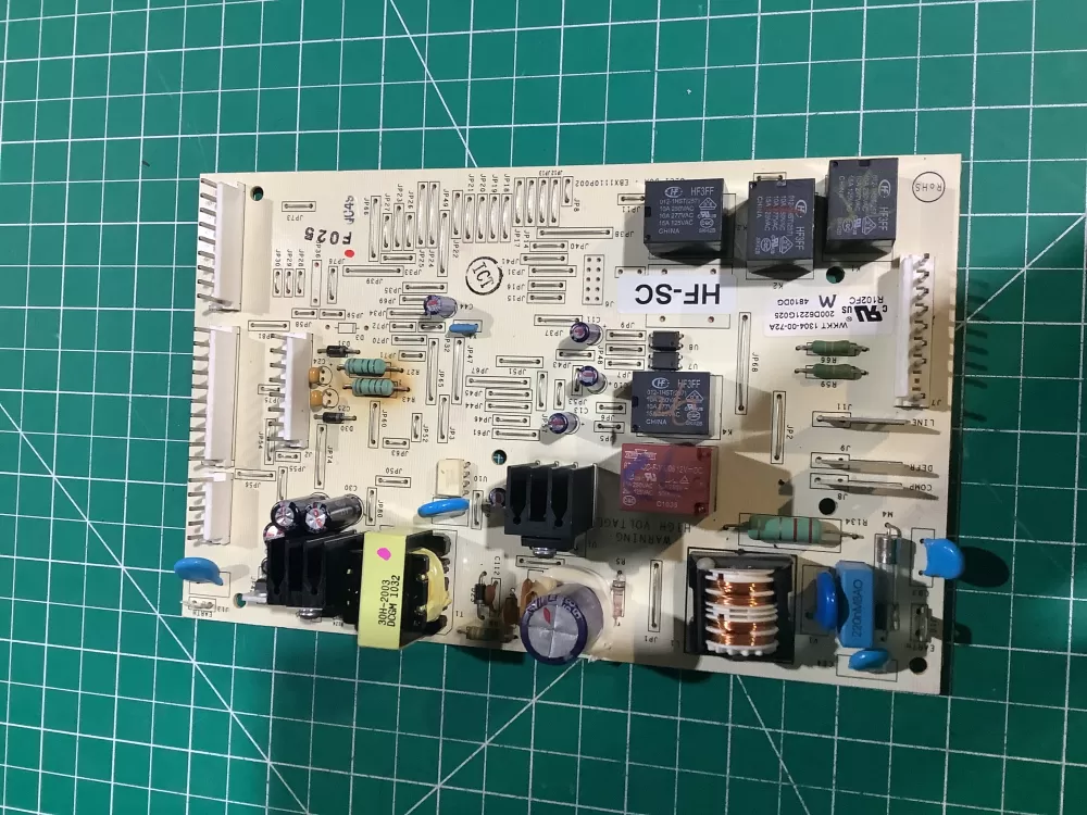 GE EBX1110P002 200D6221G025 WR55X11072 Refrigerator Control Board