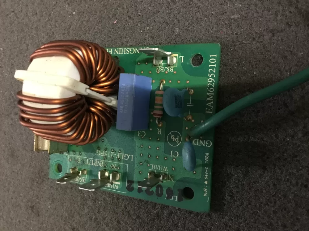 LG EAM62952101 Microwave Control Board Noise Filter AZ100674 | NR134