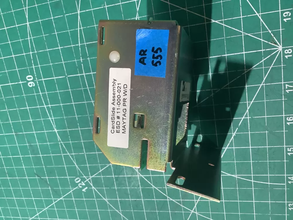 ESD #11-000-021 Card Reader AZ191723 | AR555