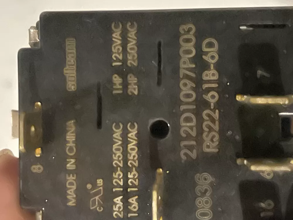 GE 212D1097P003 Dryer Switch AZ32342 | Wm157