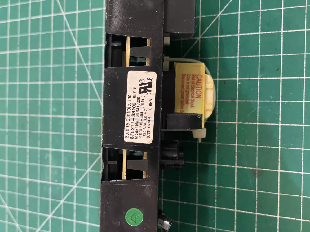 Frigidaire 316418200 316557100 316557115 Range Control Board AZ187199 | KM2714