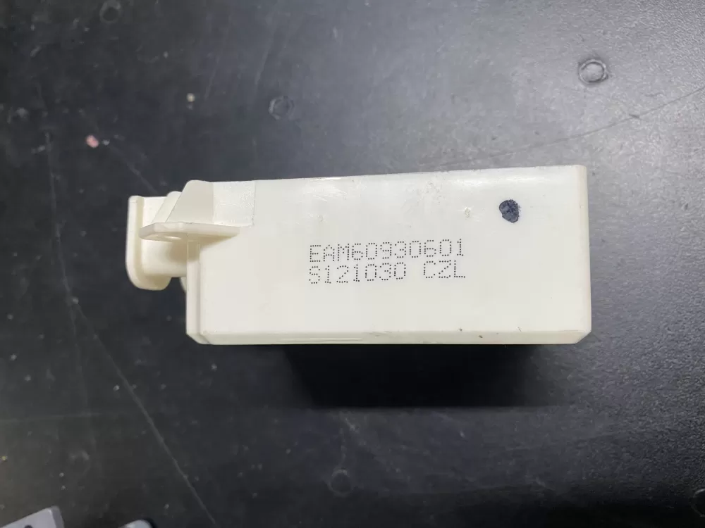 LG Kenmore EAM60930601 Washer Control Board Noise Filter AZ20915 | BK725