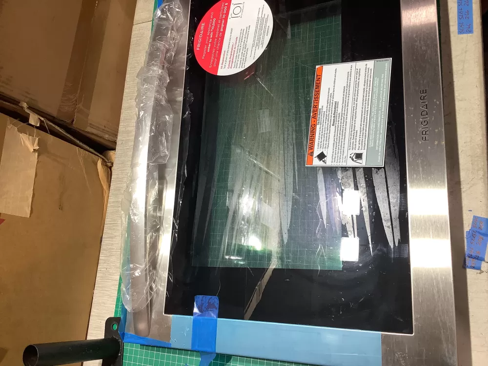 Frigidaire 5304528492  A127514 Door Assembly
