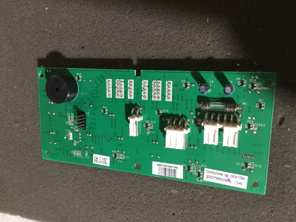 GE 200D7355G084 WR55X22930 Refrigerator Control Board AZ101917 | NR332