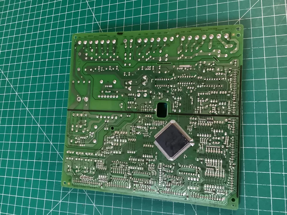 Samsung DA92-00592A DA92-00592B Refrigerator Control Board AZ220523 | NR2067