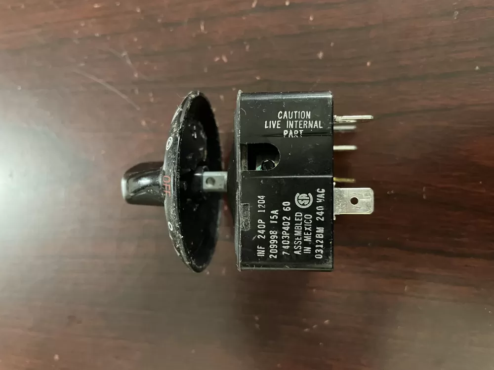 Jenn Air WP7403P402-60 Range Infinite Switch AZ67204 | KM1336
