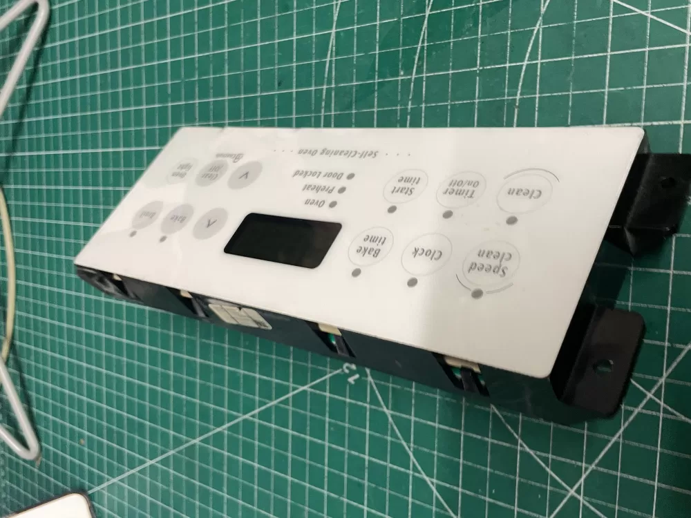 Frigidaire SF5321-S8305 Range Oven Control Board AZ210362 | Wm2111