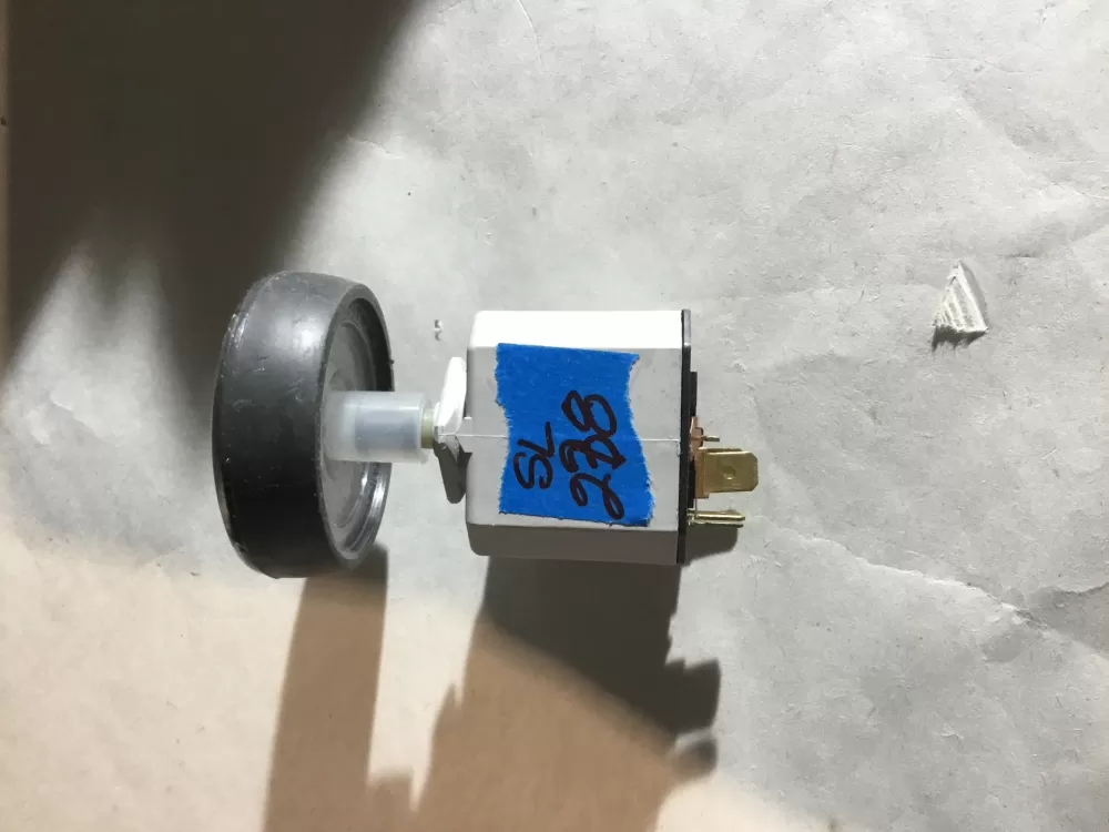 Whirlpool W10117655 Dryer Crosley Control Board Start Switch AZ150563 | Sl238