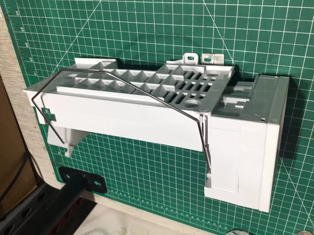 Refrigerator Ice Maker Assembly W10281342 AZ151973 | SL227