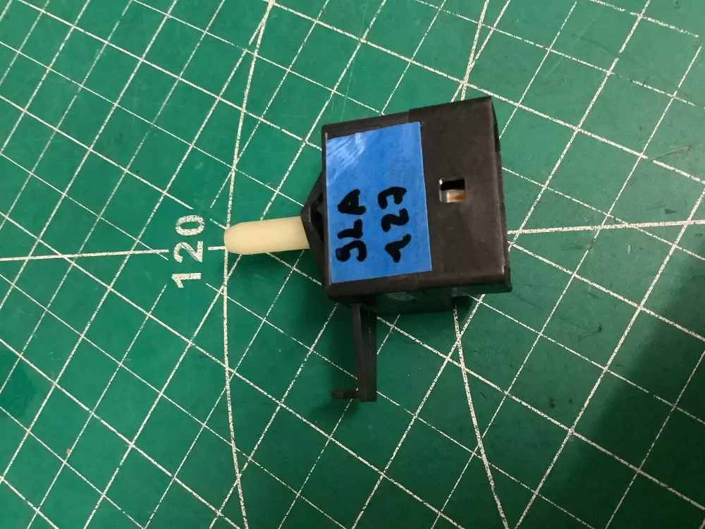 Maytag KitchenAid Kenmore AP6008373 Dryer Start Switch AZ202179 | SL127
