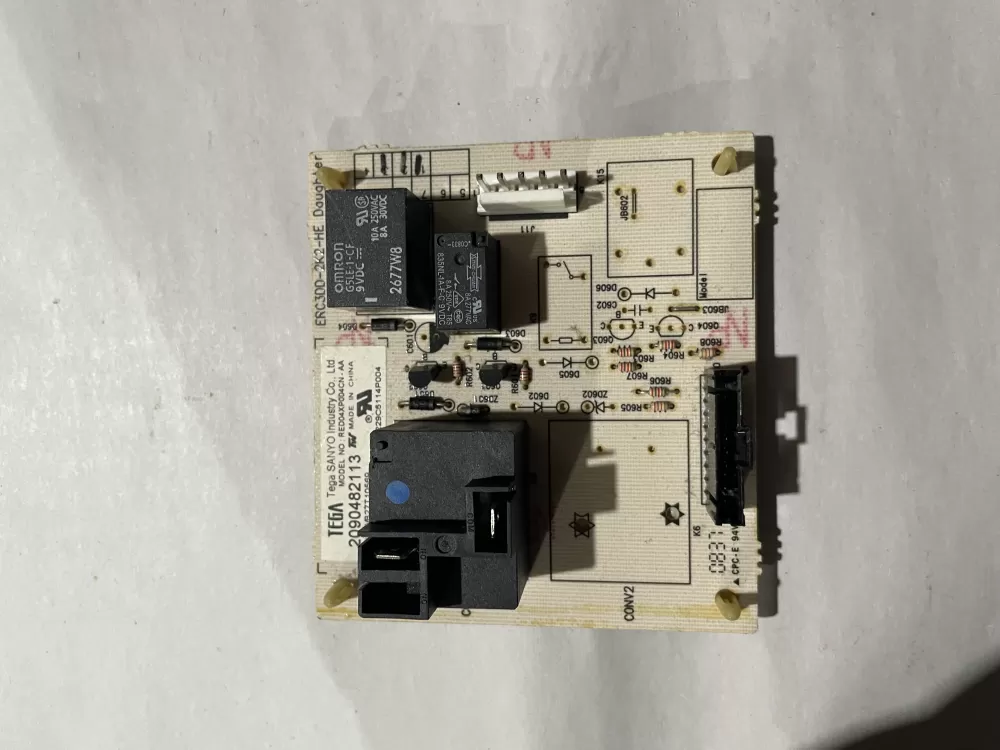 GE 229C5114P004 Oven Control Board Relay