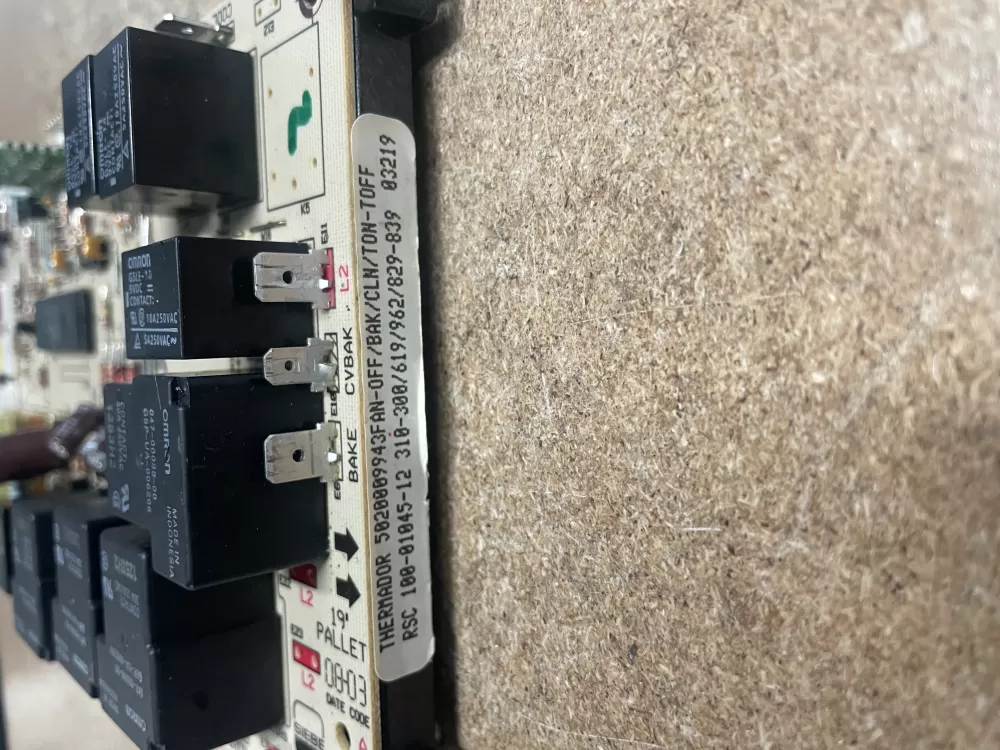 5020009943 100 01045 12 Oven Control Board Thermador Double AZ18783 | KM1128